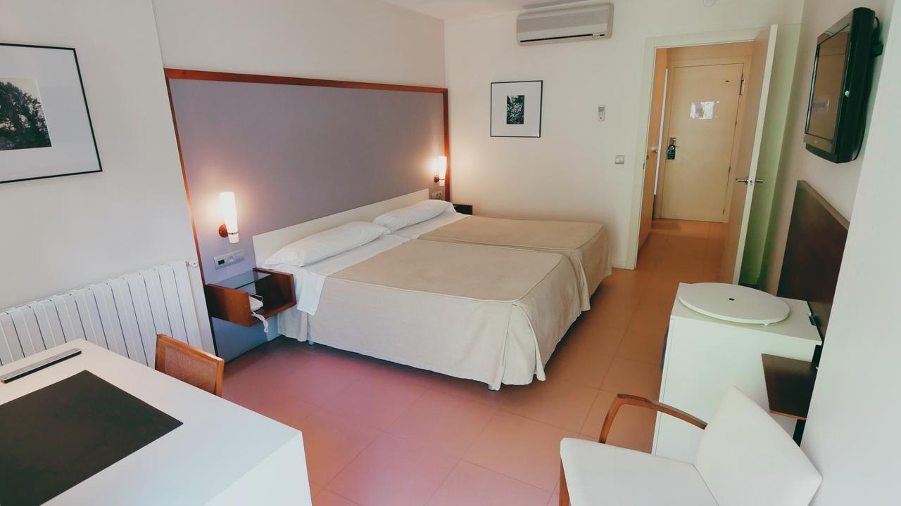 Balneario De Tus Hotell Yeste Exteriör bild